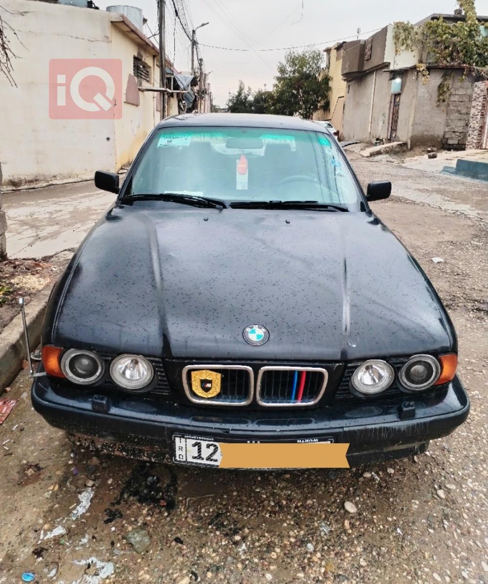 بی ئێم دەبڵیو سیریەس 5